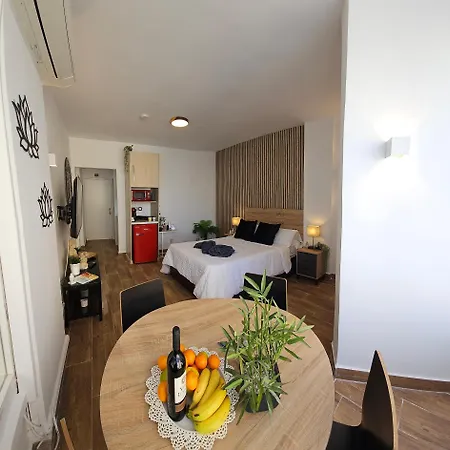 Namaste Modern Elegance City Center By Namaste Elite * Torremolinos