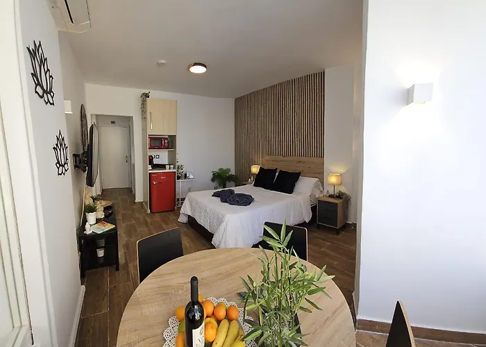 Namaste Modern Elegance Center By Namaste Elite Torremolinos