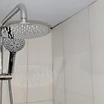 Namaste Modern Elegance Center By Namaste Elite דירה טורמולינוס